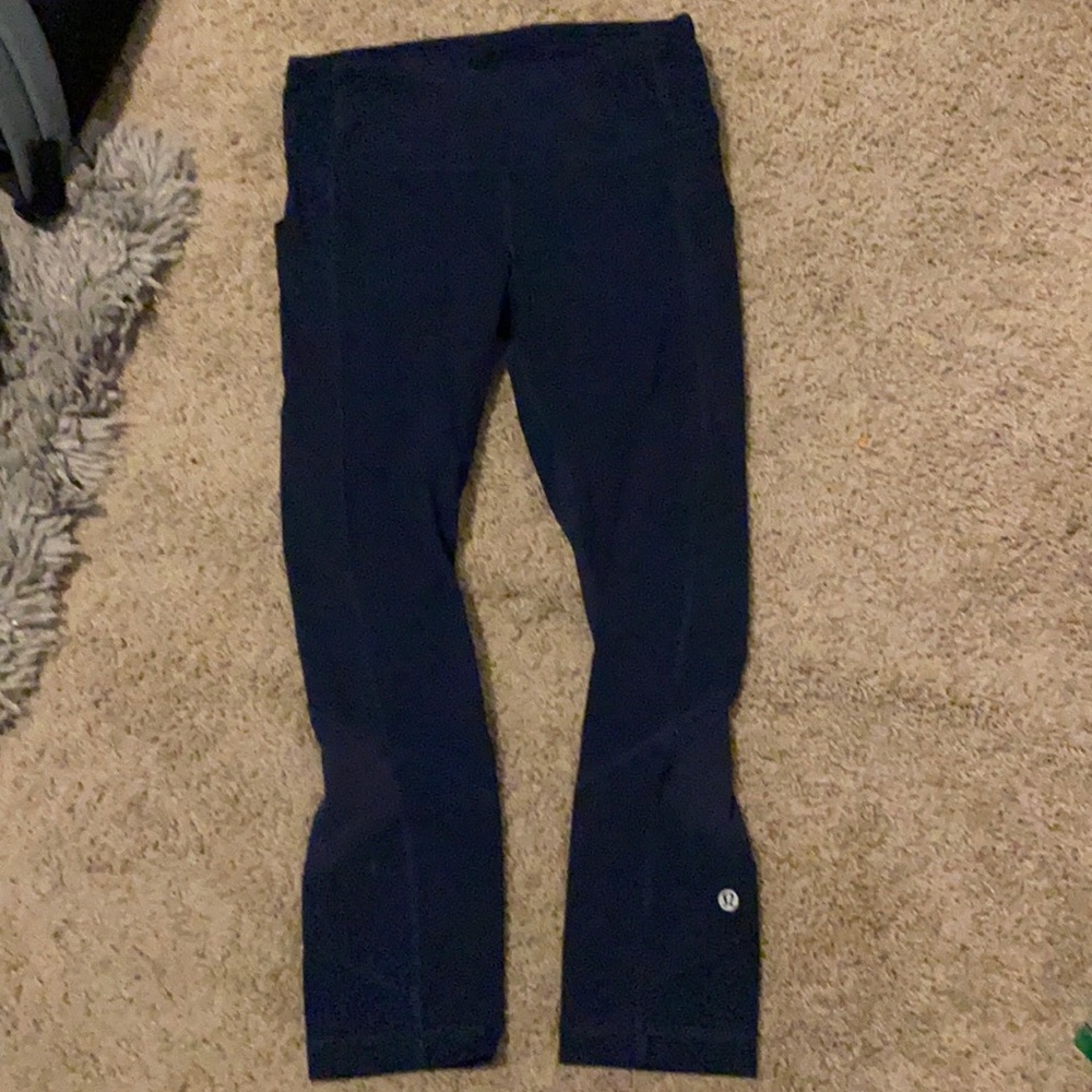 Lululemon cropped leggings black